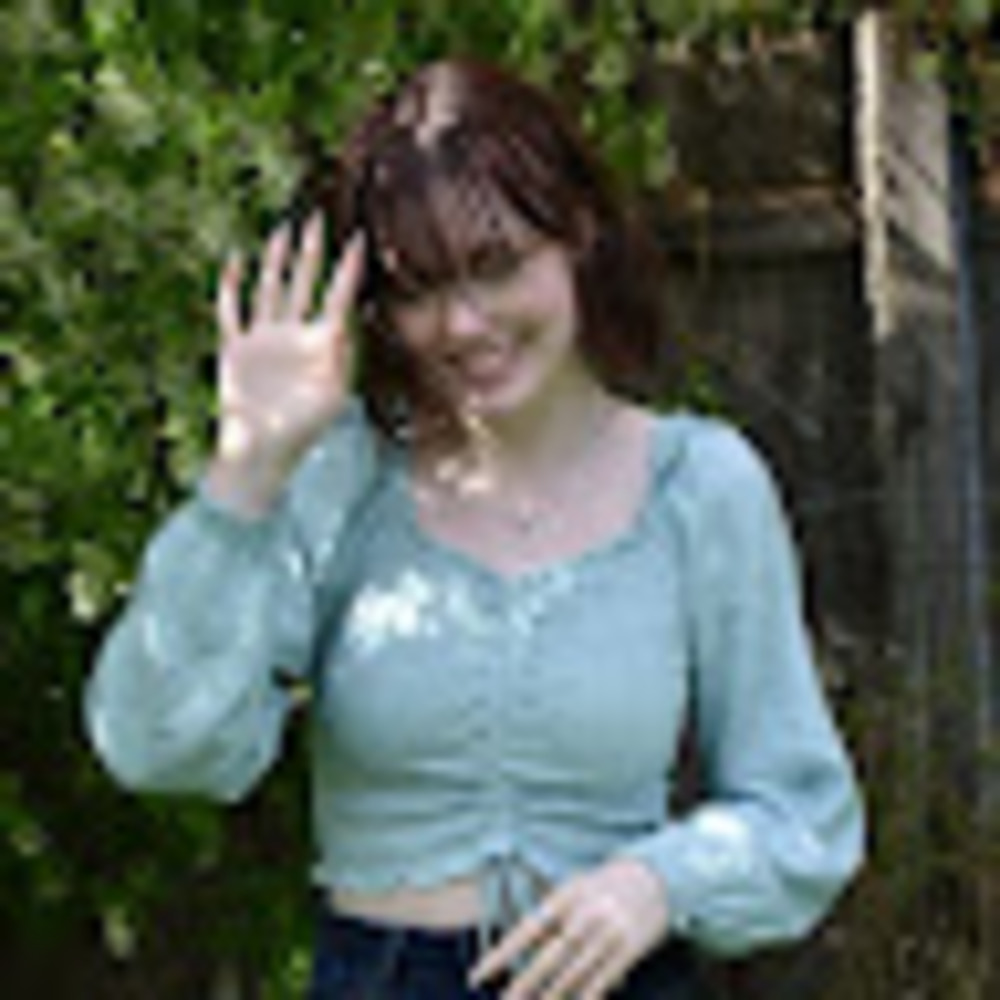 Meet your Posher, Kayla